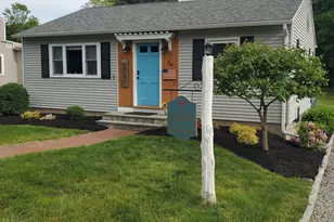 28 Church St, Old Saybrook, CT 06475 - Photo 1