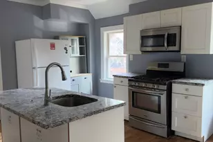 43-45 Hungerford St, Hartford, CT 06106 - Photo 3