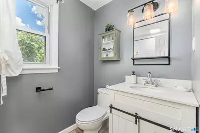 342 South Elm Street, Windsor Locks, CT 06096 - Photo 23