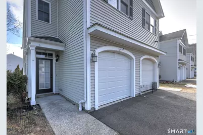 12 Landin Street #A, Woodbridge, CT 06525 - Photo 3
