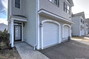 12 Landin St, Woodbridge, CT 06525 - Photo 3