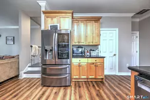 12 Landin St, Woodbridge, CT 06525 - Photo 11