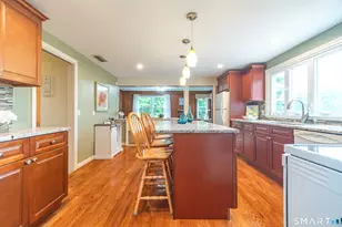 779 Ridge Rd, Middletown, CT 06457 - Photo 13