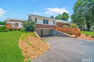779 Ridge Rd, Middletown, CT 06457 - Photo 3