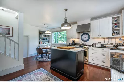 11 Pleasant Street, Woodbury, CT 06798 - Photo 17