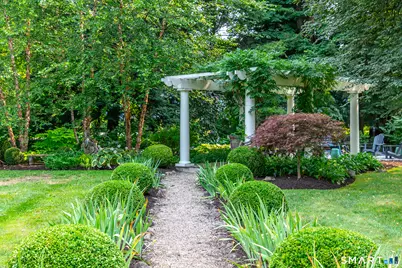 11 Pleasant Street, Woodbury, CT 06798 - Photo 35