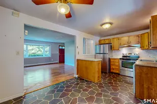 5 Fillow St, Norwalk, CT 06850 - Photo 7