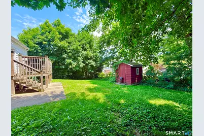 112 Ochsner Place, Bridgeport, CT 06606 - Photo 39