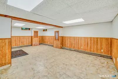 380 Farmington Avenue, Waterbury, CT 06710 - Photo 13