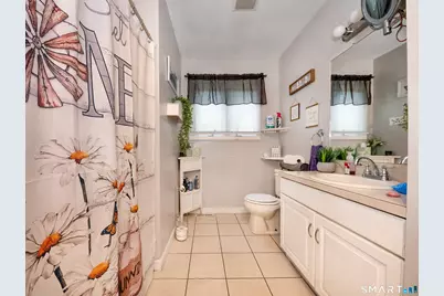 112 Leigh Drive, East Haven, CT 06512 - Photo 25