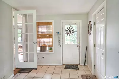 112 Leigh Drive, East Haven, CT 06512 - Photo 31