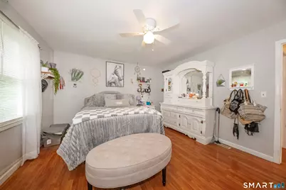 112 Leigh Drive, East Haven, CT 06512 - Photo 17
