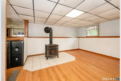 112 Leigh Drive, East Haven, CT 06512 - Photo 11