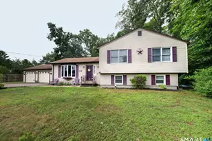 112 Leigh Dr, East Haven, CT 06512 - Photo 1