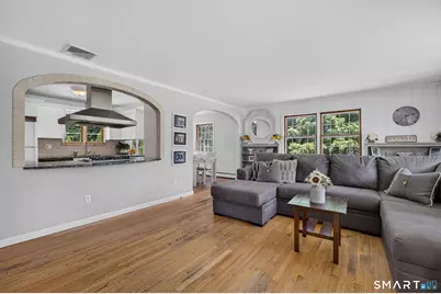 11 Sealand Drive, Newtown, CT 06470 - Photo 3