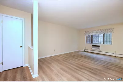 359 Foxwood Lane #359, Milford, CT 06461 - Photo 3