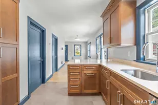 16 St Charles Ave, Stamford, CT 06907 - Photo 11