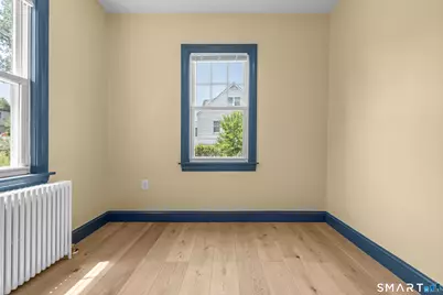 16 Saint Charles Avenue, Stamford, CT 06907 - Photo 21