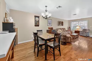 24 Manorwood Dr, Branford, CT 06405 - Photo 9
