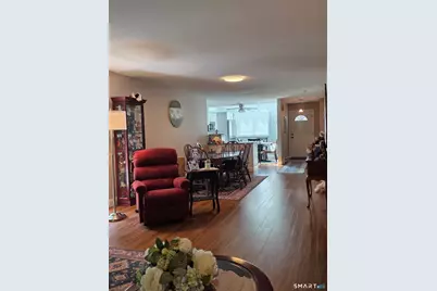 101 West Main Street #4, East Lyme, CT 06357 - Photo 11