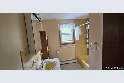 14 Cadwell Court #2 floor, New Britain, CT 06053 - Photo 15