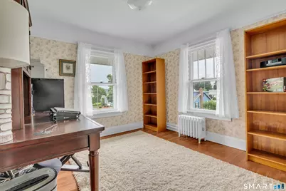 9 East Bishop Street, Waterford, CT 06385 - Photo 37