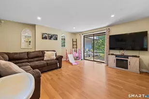 50 Northampton Ln, Plainville, CT 06062 - Photo 5