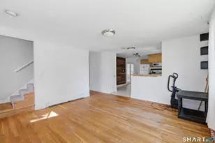 70 Leslie Ct, Bristol, CT 06010 - Photo 5