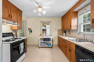 293 Winthrop St, New Britain, CT 06052 - Photo 11