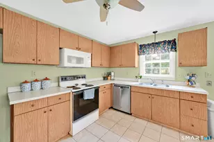 27 Clearview Dr, Stafford, CT 06076 - Photo 25