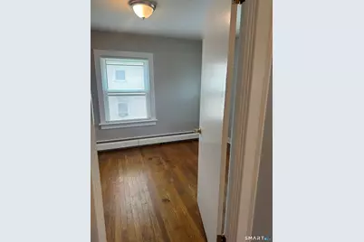 160 South Main Street #2nd Fl Front, Middletown, CT 06457 - Photo 9