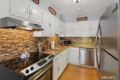 34 Crescent Street #1D, Stamford, CT 06902 - Photo 13