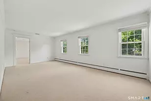 92 Thornwood Rd, Stamford, CT 06903 - Photo 15
