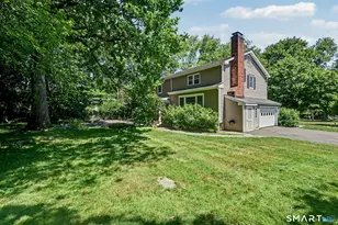 92 Thornwood Rd, Stamford, CT 06903 - Photo 35