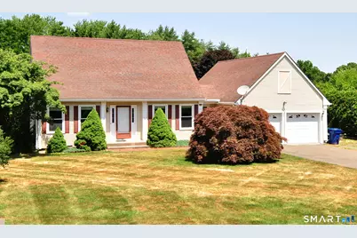 17 Carpenter Lane, Windsor, CT 06095 - Photo 1