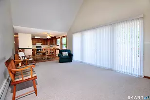 17 Carpenter Ln, Windsor, CT 06095 - Photo 15