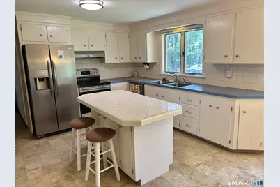 101 Thorpe Avenue, Wallingford, CT 06492 - Photo 7