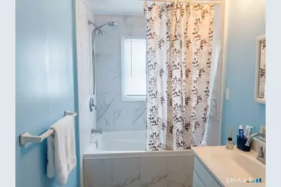 11 Belmont Circle, Danbury, CT 06810 - Photo 9