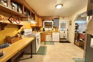 14 Leland Dr, East Hartford, CT 06108 - Photo 5