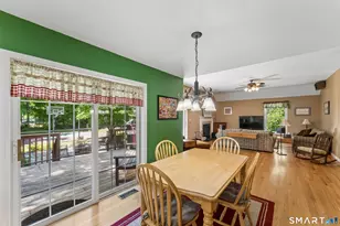 10 Ferris Rd, Newtown, CT 06470 - Photo 17