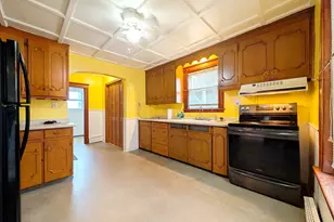 226 Brightwood Ave, Torrington, CT 06790 - Photo 7