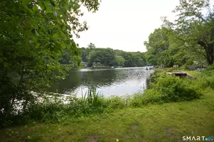 190 Sasapequan Rd, Fairfield, CT 06824 - Photo 3