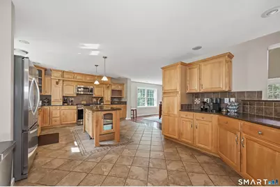 425 Westledge Drive, Torrington, CT 06790 - Photo 9