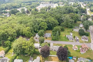 11 Lexington Ave, Norwich, CT 06360 - Photo 35