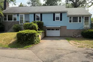 20 Crisci Pl, East Haven, CT 06512 - Photo 1