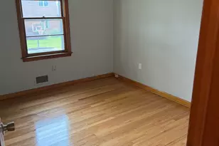 20 Crisci Pl, East Haven, CT 06512 - Photo 5