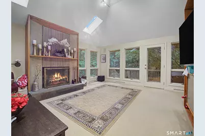 40 Ferncliff Drive, West Hartford, CT 06117 - Photo 7