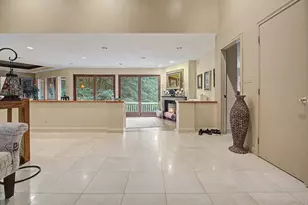 40 Ferncliff Dr, West Hartford, CT 06117 - Photo 3