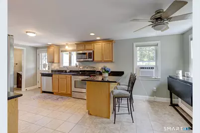 137 Green Road, Manchester, CT 06042 - Photo 3