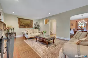 52 Center Dr, Greenwich, CT 06870 - Photo 5